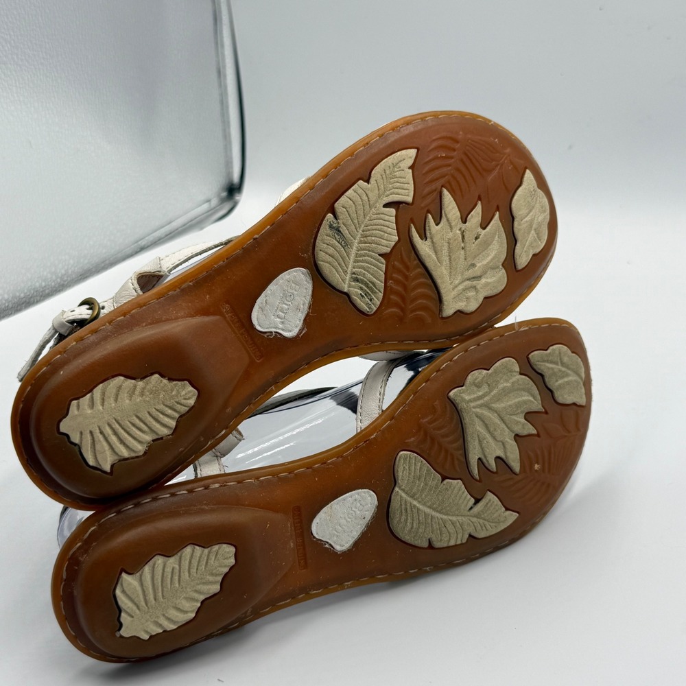 Born Mai White Leather Strappy Sandals Size 8M Boho Minimalist Comfort Summer - Picture 5 of 7